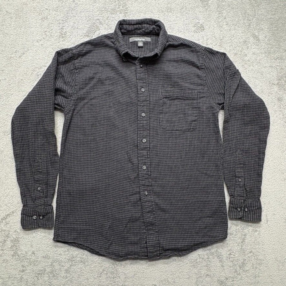 Croft and Barrow Button Down Long Sleeve Shirt Mens Small Gray Cotton Casual